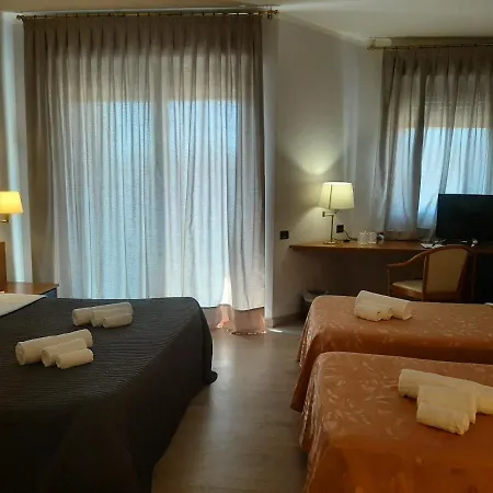 Roero Park ホテル 4*