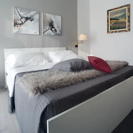 ホテル Roero Park Sommariva Perno