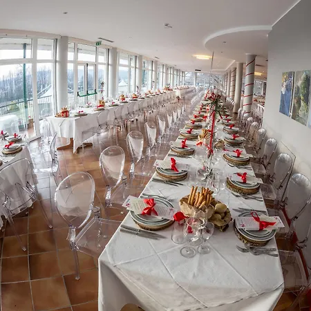 Roero Park ホテル