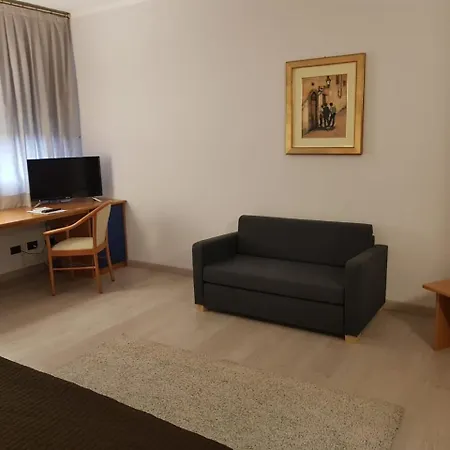 Roero Park Hotel Sommariva Perno